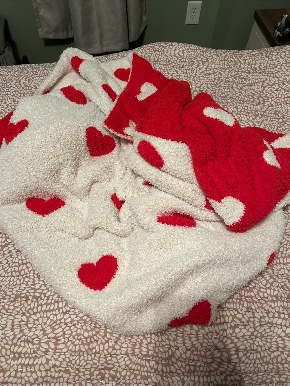 Reversible Heart Blanket